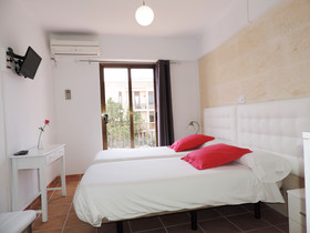Marblau Hostal