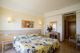 Hoteles & Apartamentos La Santa Maria