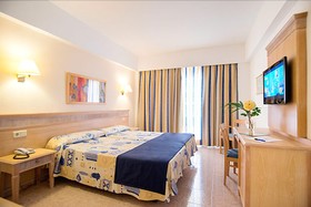 Hoteles & Apartamentos La Santa Maria