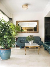 Hoteles & Apartamentos La Santa Maria