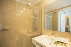 Hotel Sabina & Suites