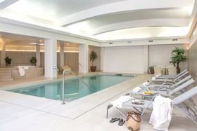 Hotel Sabina & Suites