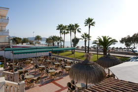 R2 Verónica Beach Hotel