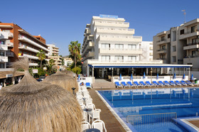 R2 Verónica Beach Hotel