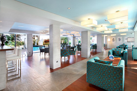 Marins Suites