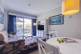 Green Garden Aparthotel