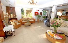 Flacalco Hotel & Apartments
