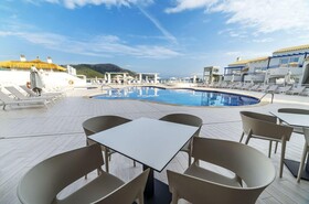 Parque Nereida Suites Hotel