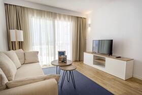 Parque Nereida Suites Hotel