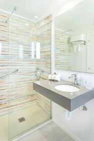 Parque Nereida Suites Hotel