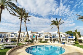 Parque Nereida Suites Hotel