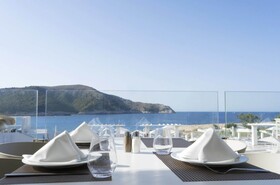 Parque Nereida Suites Hotel