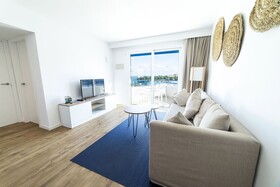 Parque Nereida Suites Hotel