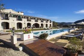 Hotel Rural Monnaber Nou & Spa