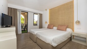 S'Olivera Apartments