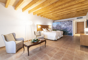 Aumallia Hotel & Spa