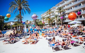 tent Calvia Beach