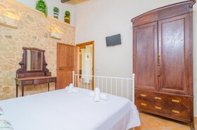 Cas Padri Des Caparó