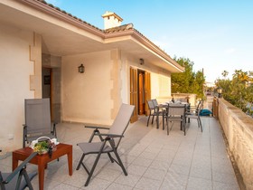 Natura Park House