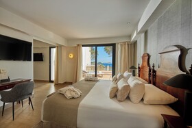 Secrets Mallorca Villamil (Adults Only)