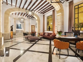 Hotel Gloria De Sant Jaume
