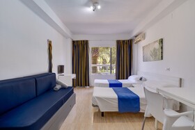 Econotel Las Palomas