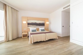 EIX Lagotel Hotel