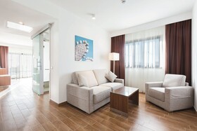 Hotel Riu Bravo