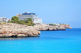 JS Cape Colom