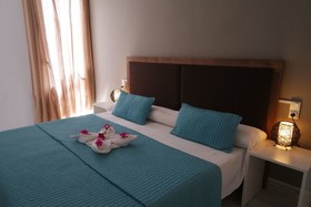 Es Nautico Suites