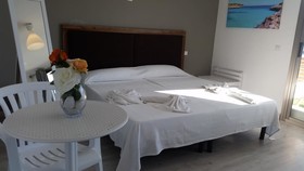 Es Nautico Suites