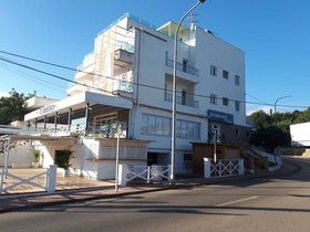 Es Nautico Suites