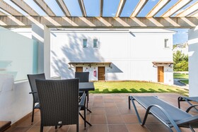 La Pérgola Aparthotel