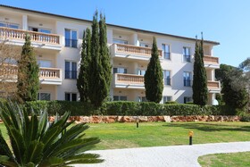 La Pérgola Aparthotel