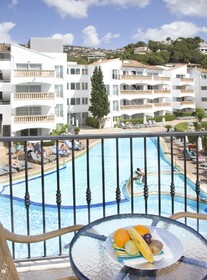 La Pérgola Aparthotel