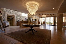 Mon Port Hotel & Spa