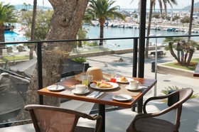 Hotel Hoposa Daina