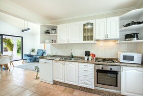 Owl Booking Villa Bocoris