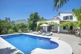 Owl Booking Villa Bocoris