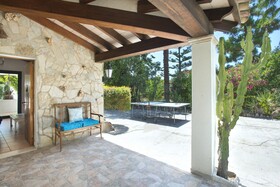 Owl Booking Villa Bocoris