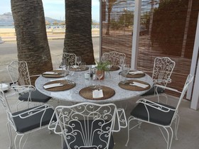 Cabot Romantic