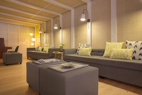 Cabot Romantic