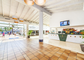 Globales Apartotel Bouganvilla