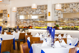 Globales Apartotel Bouganvilla