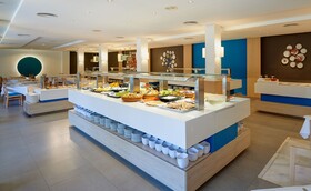 Protur Safari Park Aparthotel