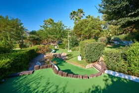 Protur Safari Park Aparthotel