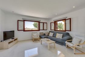 Can Picafort Villa