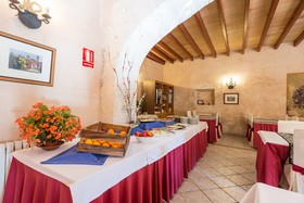 Petit Hotel Rural Son Jordà - Hotel Rural Restaurant
