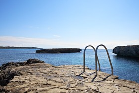 Universal Hotel Perla