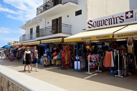 Universal Hotel Perla